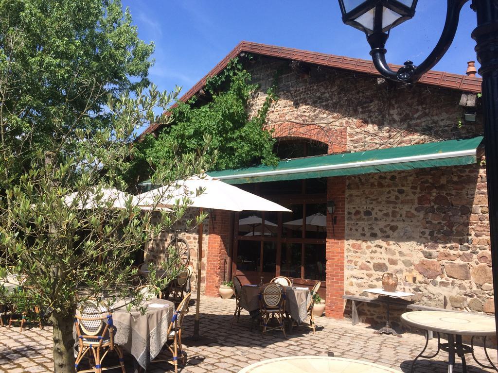 La Ferme Aux Biches Bed and Breakfast Commelle-Vernay Buitenkant foto